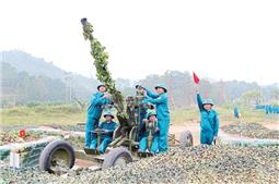 Phát huy truyền thống vẻ vang, xây dựng lực lượng  dân quân tự vệ “vững mạnh, rộng khắp”